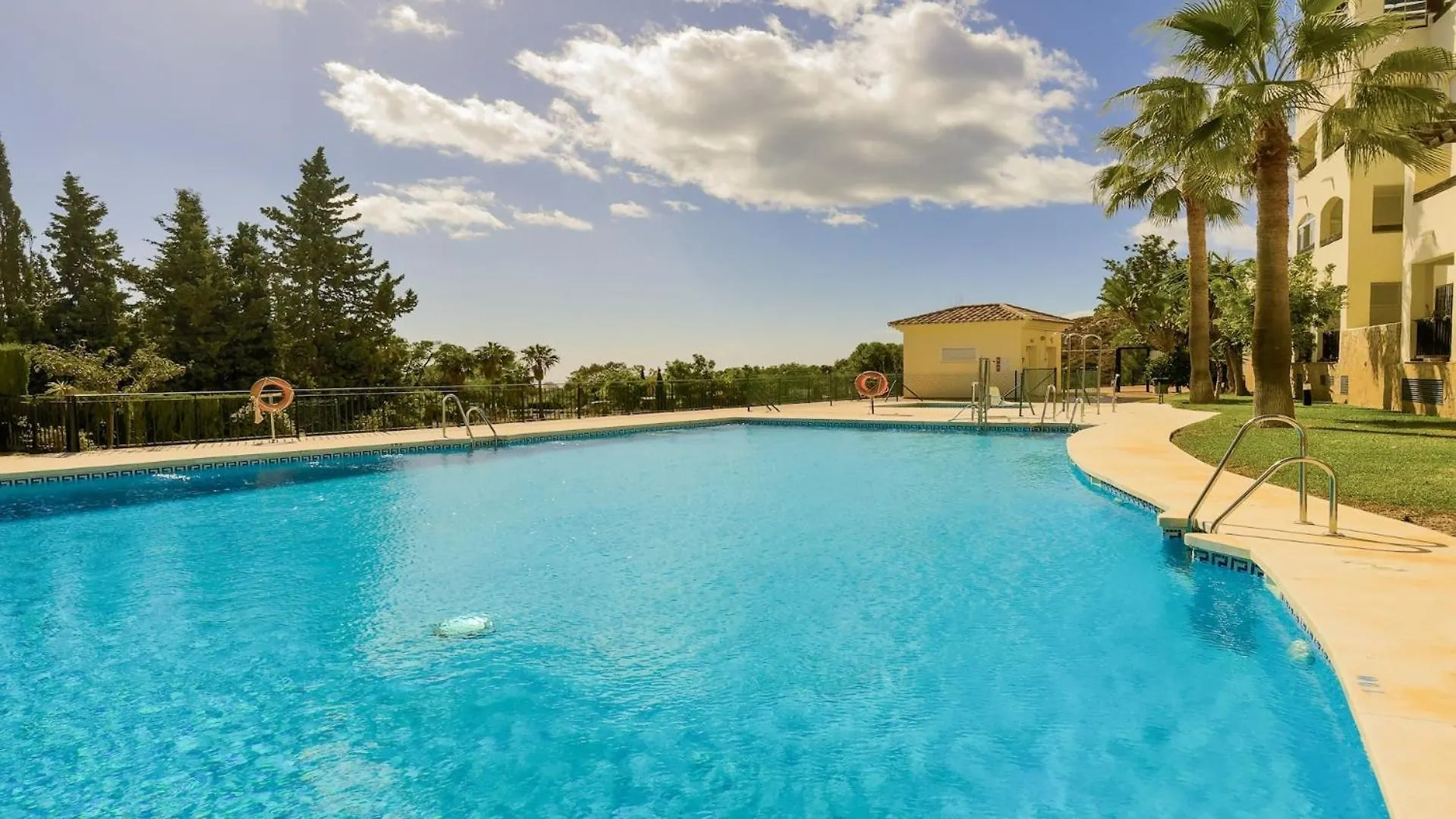 Vivienda Cronos Golf location